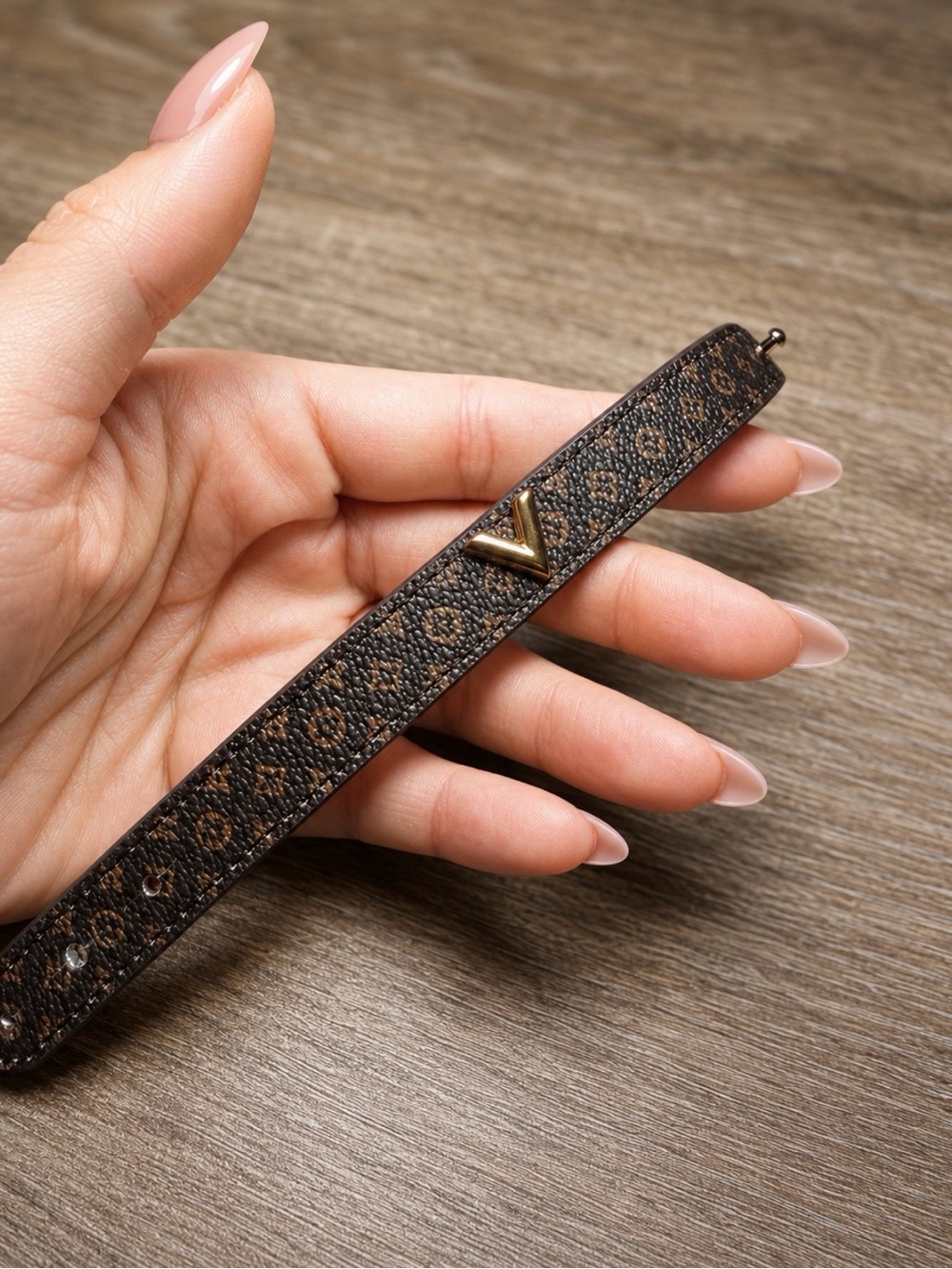 Brown Bracelet with Gold Tone V Accent - Picture 2 of 5